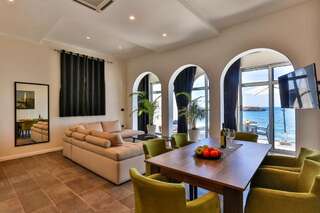 Апартаменты Apartments Sunset Beach Свети-Стефан Апартаменты с видом на море-11