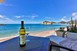 Апартаменты Apartments Sunset Beach Свети-Стефан Апартаменты с видом на море-1